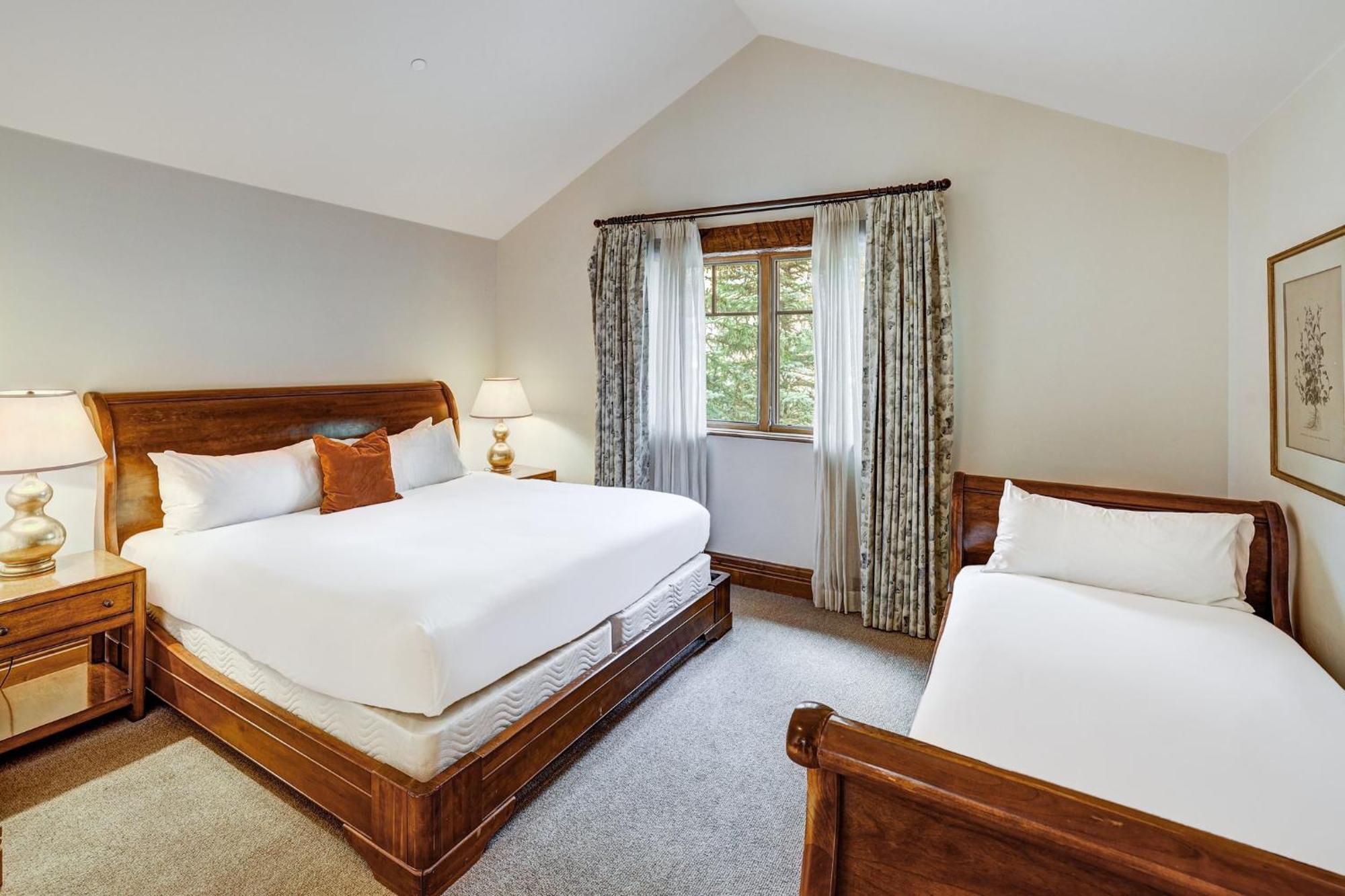 The Arrabelle At Vail Square, A Rockresort Екстер'єр фото