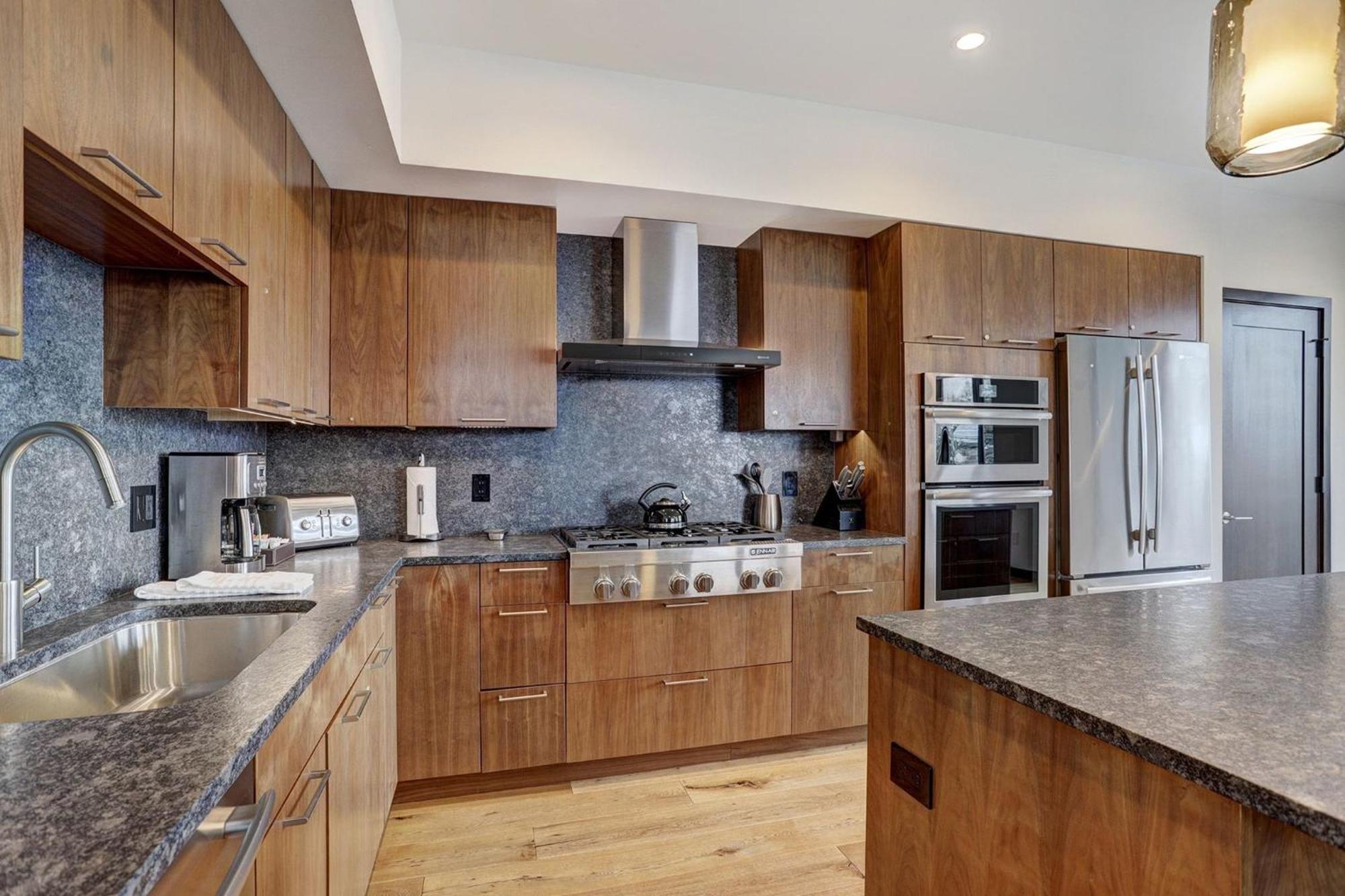 The Arrabelle At Vail Square, A Rockresort Екстер'єр фото